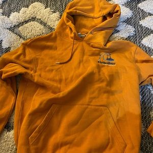 Quicksilver mustard yellow hoodie
